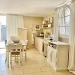 Holiday home Dependance Delle Ulie *