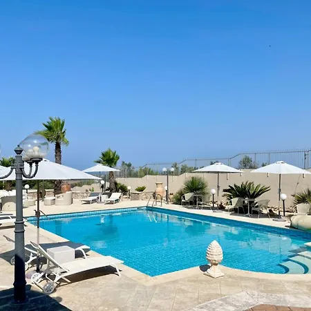 Prázdninový dům Dependance Delle Ulie Parabita